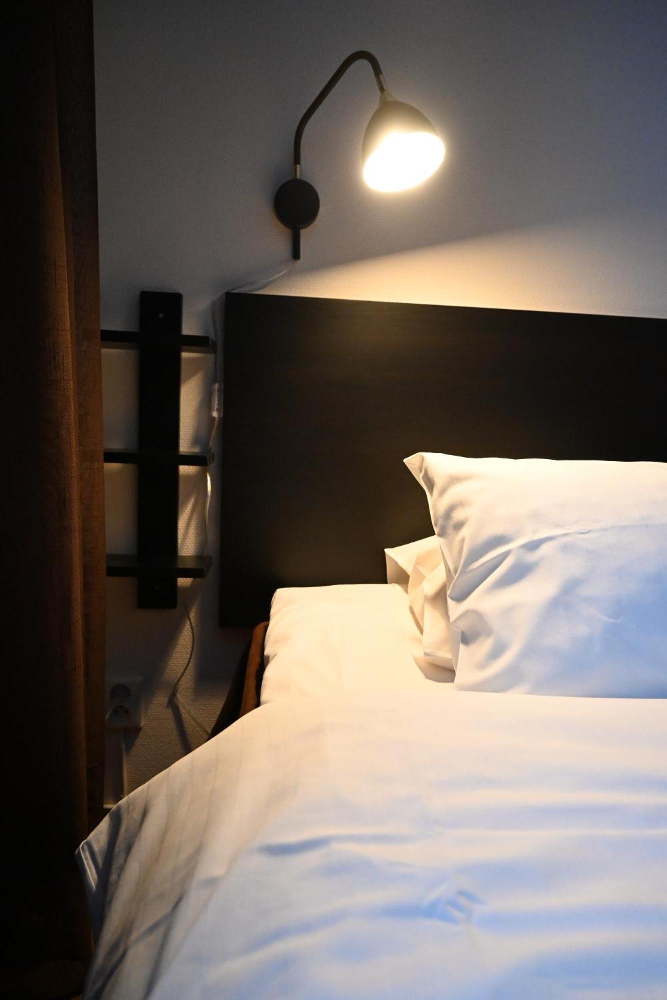 ארייפלוג Hotell Lyktan מראה חיצוני תמונה