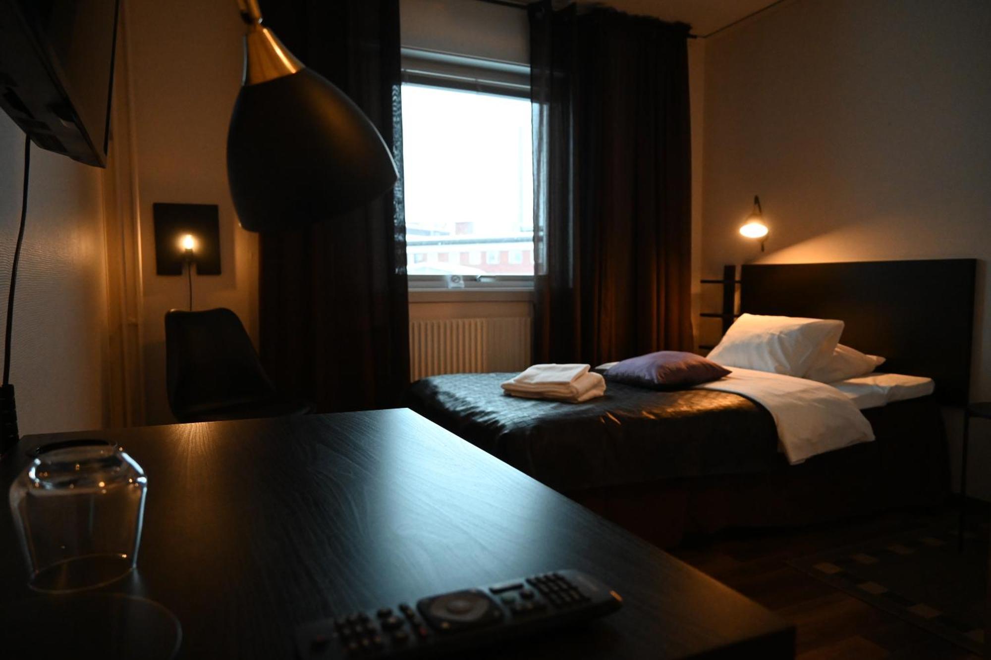 ארייפלוג Hotell Lyktan מראה חיצוני תמונה