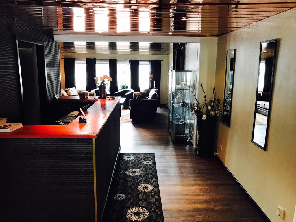ארייפלוג Hotell Lyktan מראה חיצוני תמונה