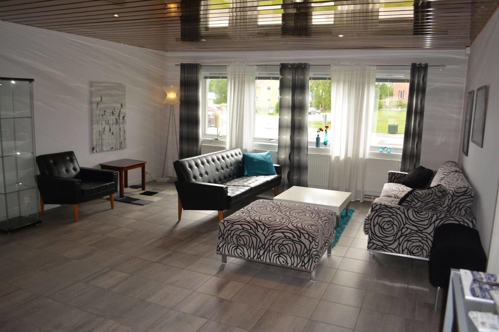 ארייפלוג Hotell Lyktan מראה חיצוני תמונה